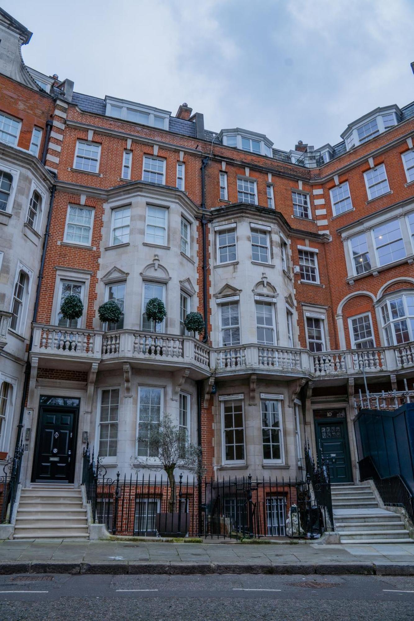Apartament The Egerton - Serviced Londra