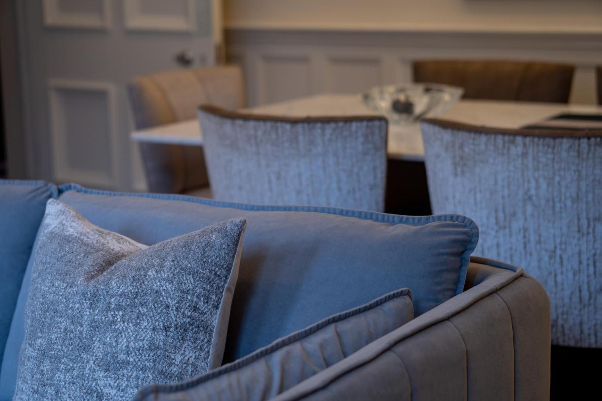 The Egerton - Luxury Apartament