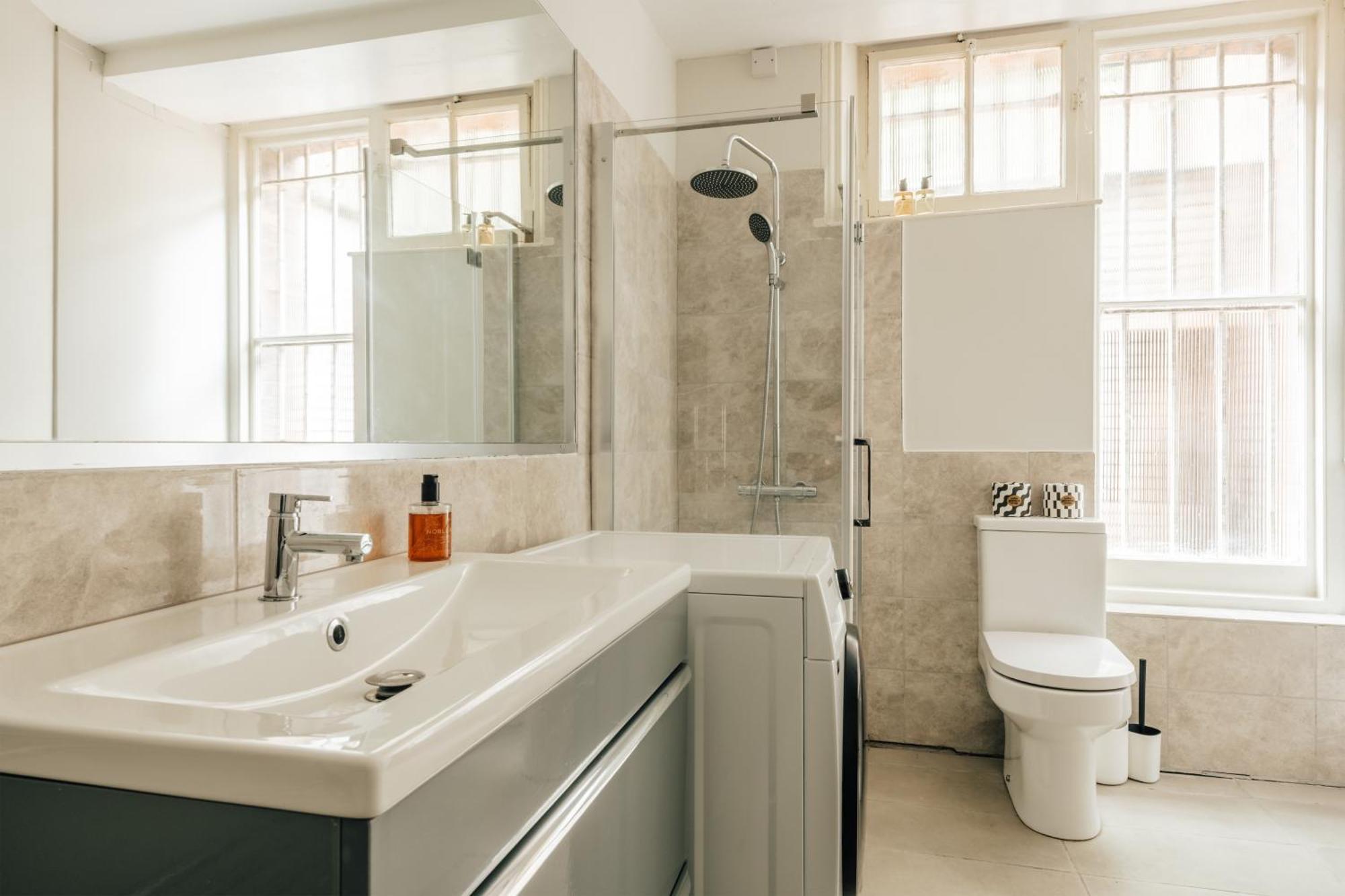 The Egerton - Serviced Apartament