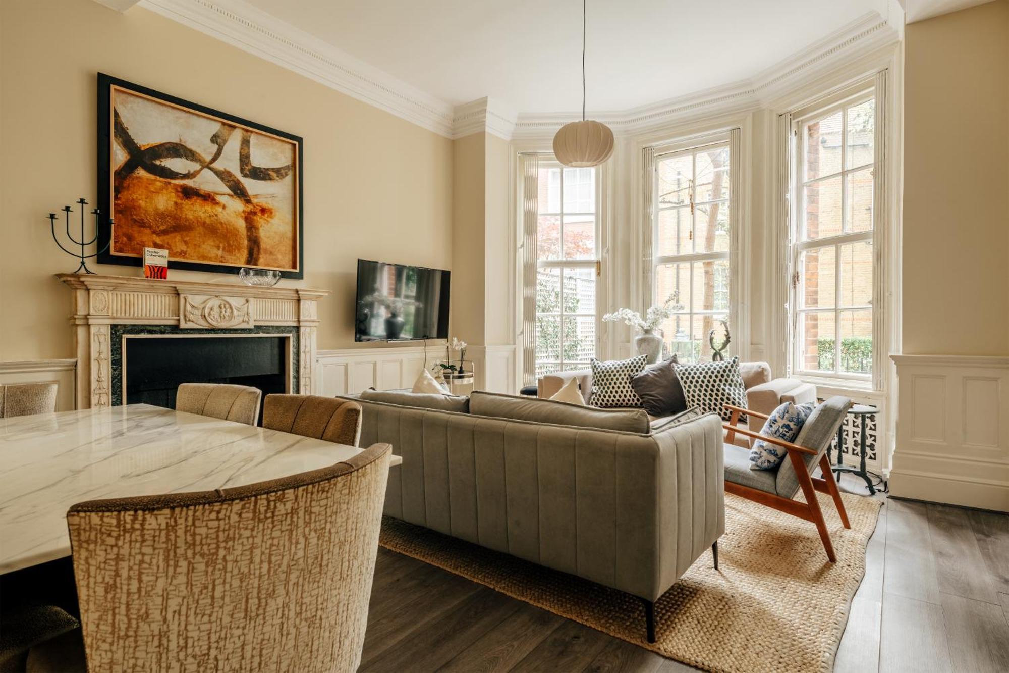 The Egerton - Serviced London