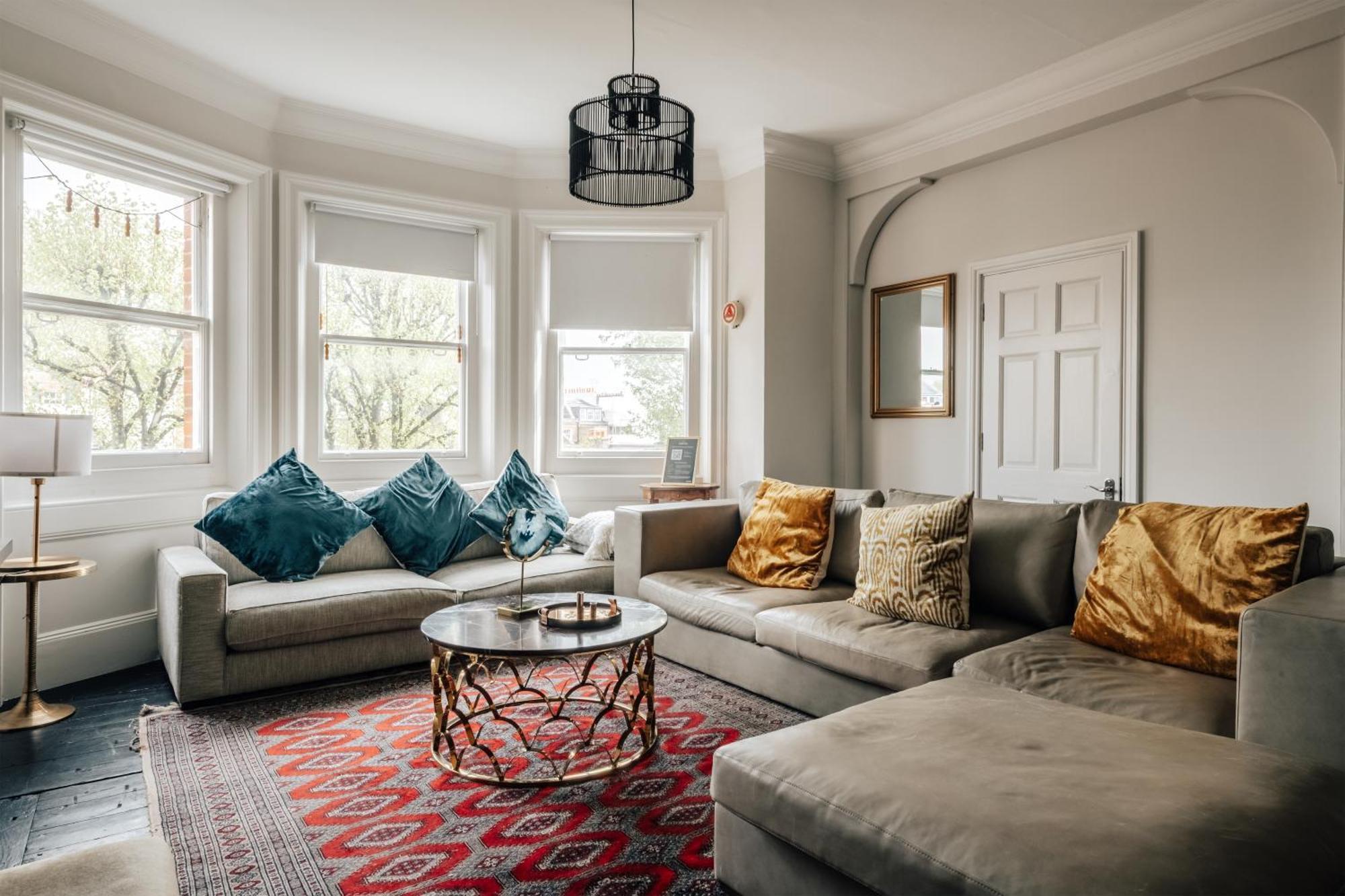 The Egerton - Serviced London
