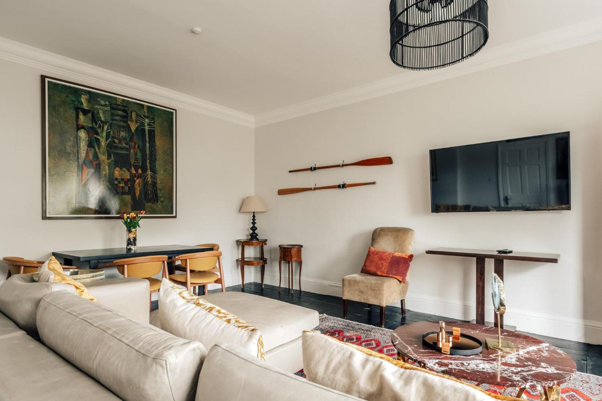 The Egerton - Luxury Apartament