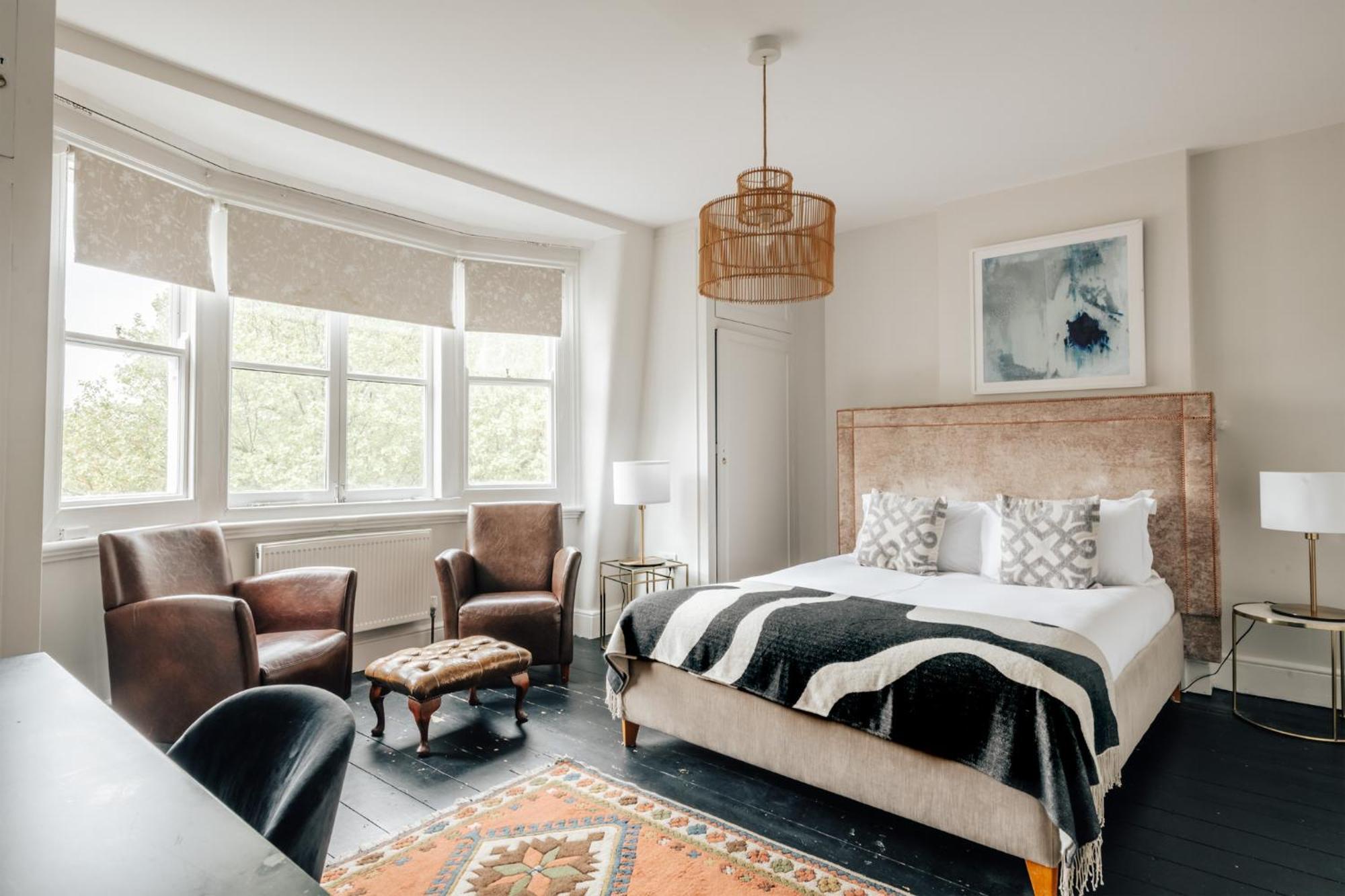 The Egerton - Luxury Apartament